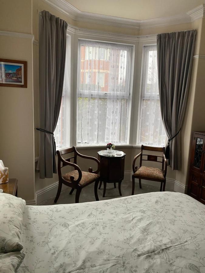 Villa Turret Corner, Colwyn Bay, 5Min Walk To Sandy Beach Conwy Exterior foto